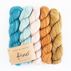 Manos del Uruguay Fino Minis Strickset für Schal & Loop handgefärbt