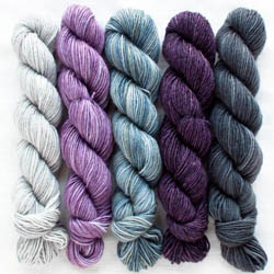 Manos del Uruguay Fino Minis Strickset für Schal & Loop handgefärbt Beatrix