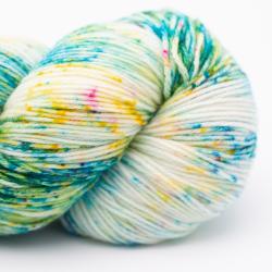 Kremke Soul Wool Lazy Lion Strømpegarn 						Mawenzi speckled chaotic						