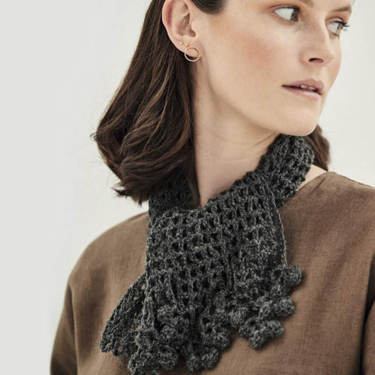 Erika Knight Trykte opskrifter til Wool Local discontinued designs Bilberry ENG