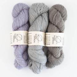 Nomadnoos Smooth Sartuul Sheep Wool 2-ply LIGHT FINGERING handgesponnen