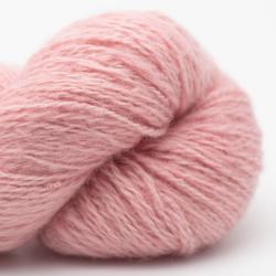 Nomadnoos Smooth Sartuul Sheep Wool 2-ply light fingering filé à la main dulce de leche (pink)