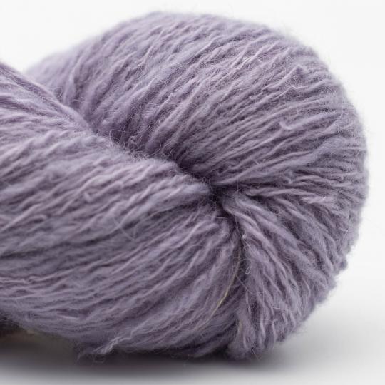 Nomadnoos Smooth Sartuul Sheep Wool 2-ply light fingering filé à la main today I accomplished zero (purple)