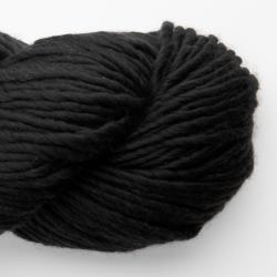 Amano YANA Fine Highland Wool 200g Black Amano YANA Fine Highland Wool 200g Black
