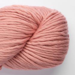 Amano YANA Fine Highland Wool 200g Dusty Rose Amano YANA Fine Highland Wool 200g Dusty Rose
