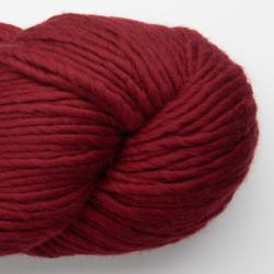 Amano YANA Fine Highland Wool 200g Berry Amano YANA Fine Highland Wool 200g Berry
