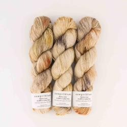 Cowgirl Blues Merino Linen gradient hand dyed Pata Pata