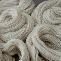 Knomad Lily undyed Knomad Lily undyed