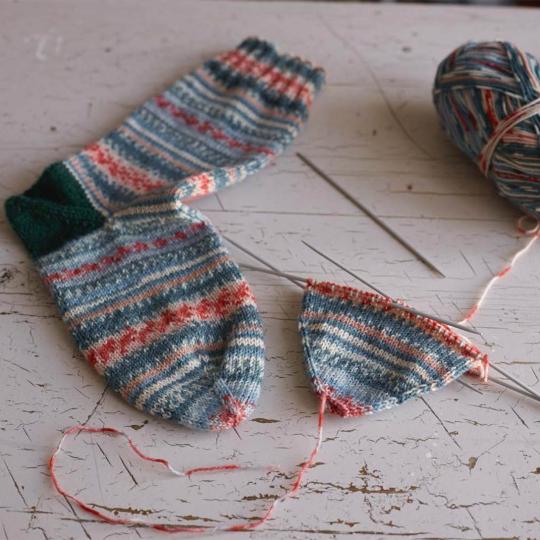 Arne & Carlos Anleitung EASIEST SOCK IN THE WORLD englisch