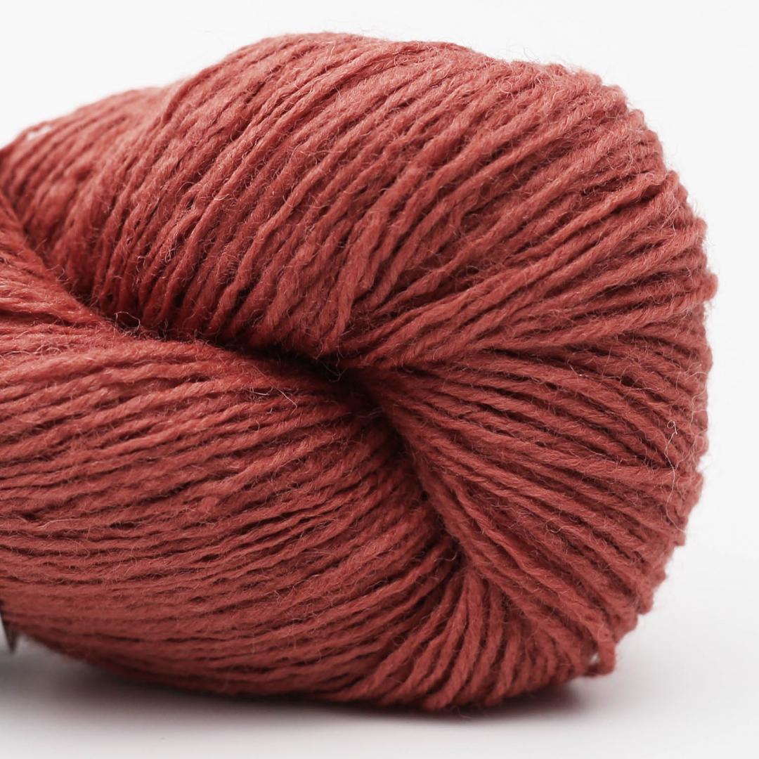 Ylva plant-dyed 100g