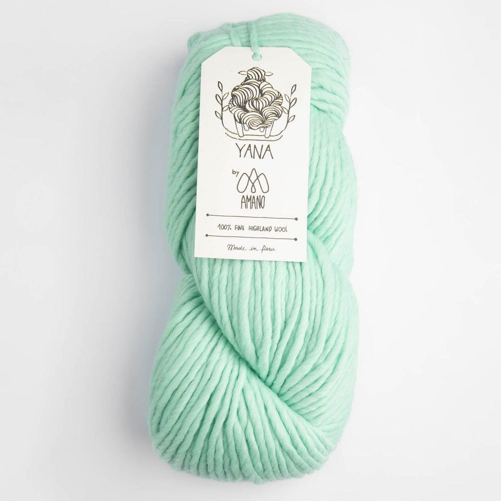 Yana FINE Highland Wool 200g Sale Farben