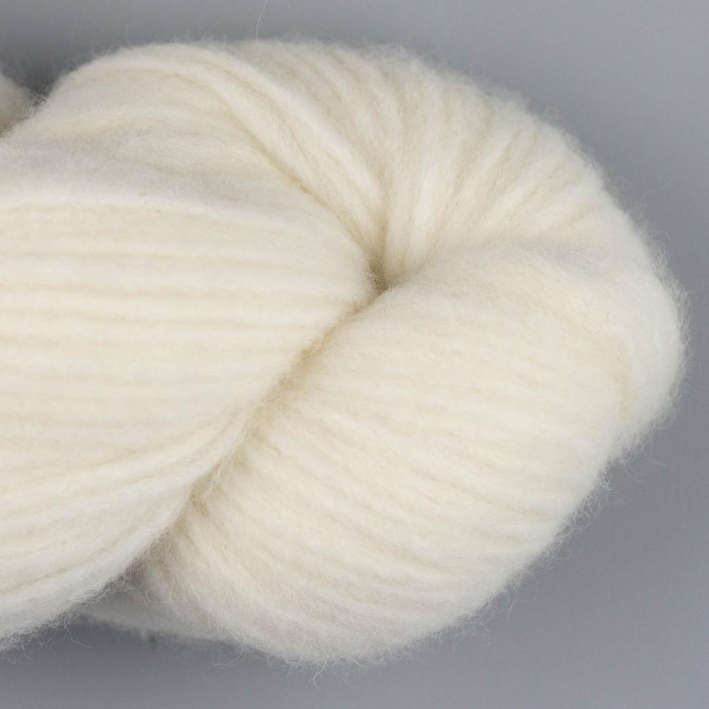 PUJPU LIGHT Alpaca and Polyamide undyed