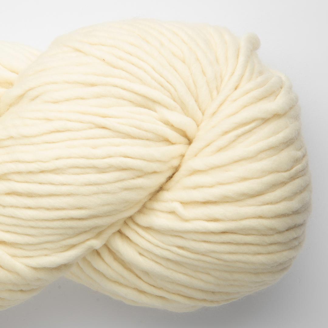 Yana FINE Highland Wool 200g