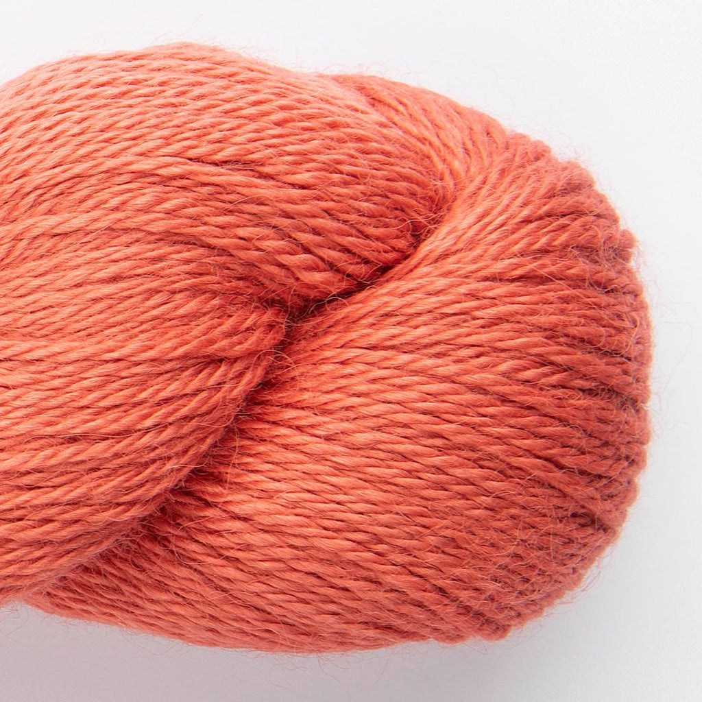 Ayni Babyalpaka mit Maulbeerseide