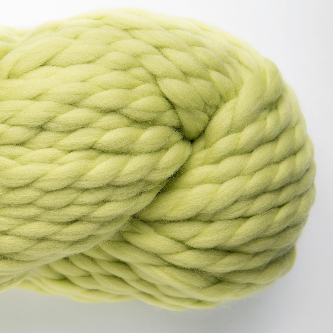 Yana XL Highland Wool 200g