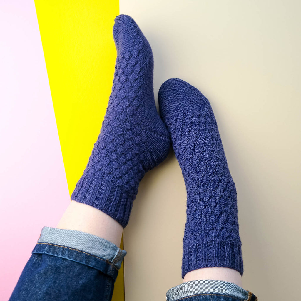 Anleitung Fruity Socks Blaubeere